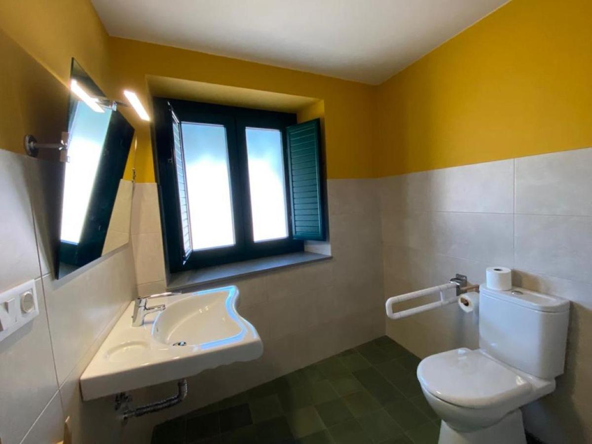 O Teu Sitio Hostel Ribadeo Kültér fotó